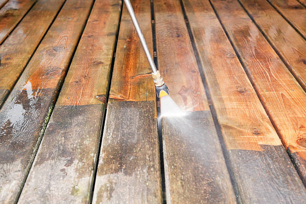 Best Deck Cleaning Services  in Youngsville, NC